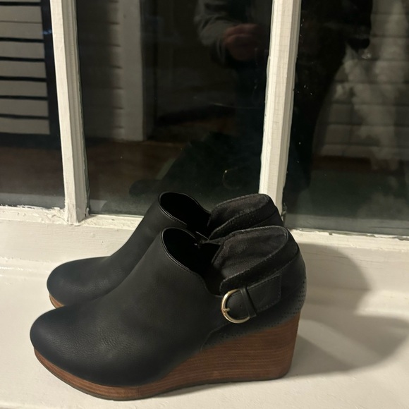 Dr. Scholls Bootie - Picture 7 of 7